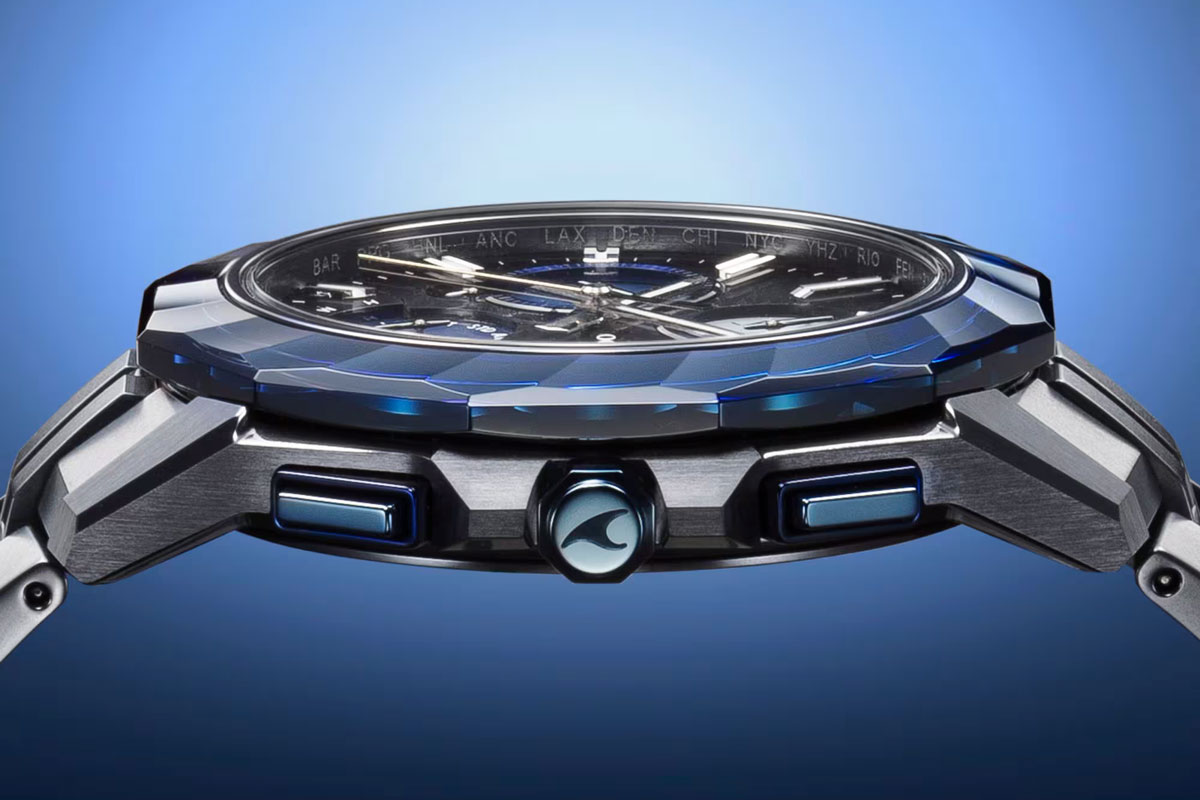 Профиль OCW-S6000AP-1A: голубые кнопки и заводная головка
