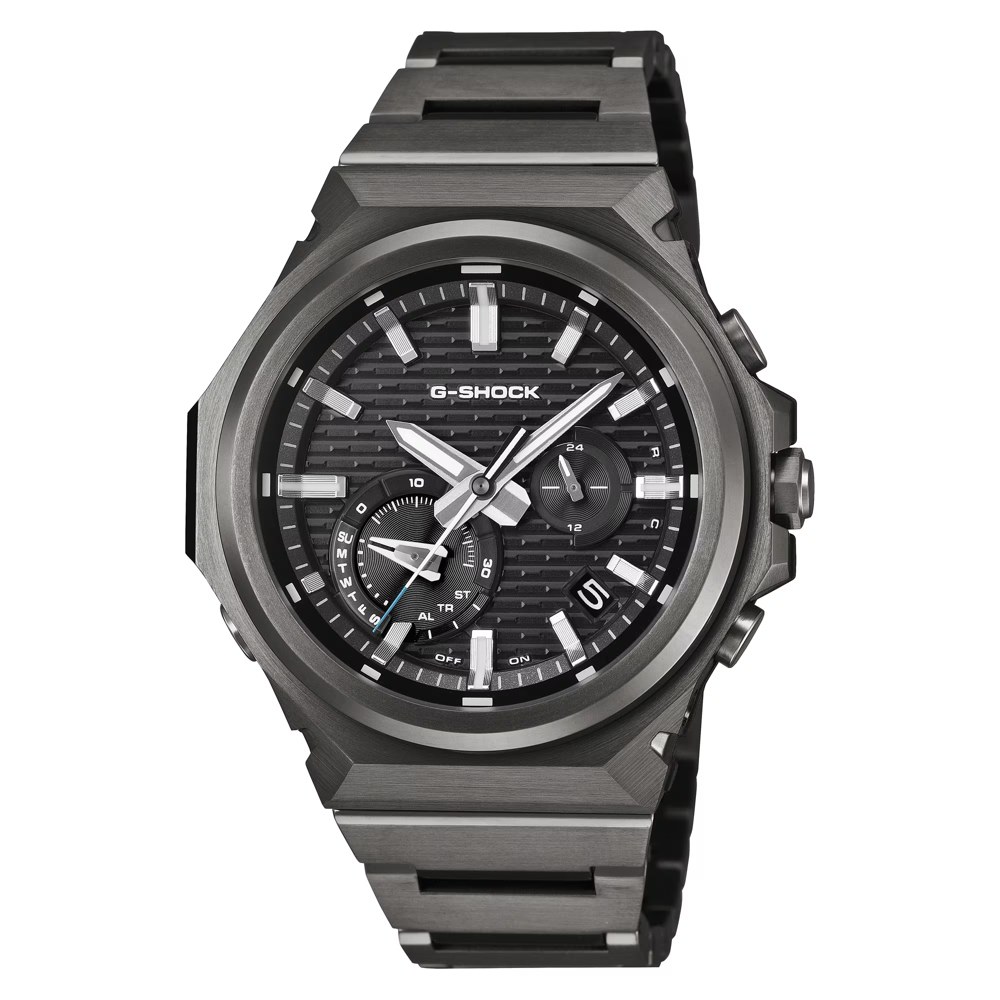 Часы G-SHOCK GST-B1000BD — стиль и технологии в черном исполнении