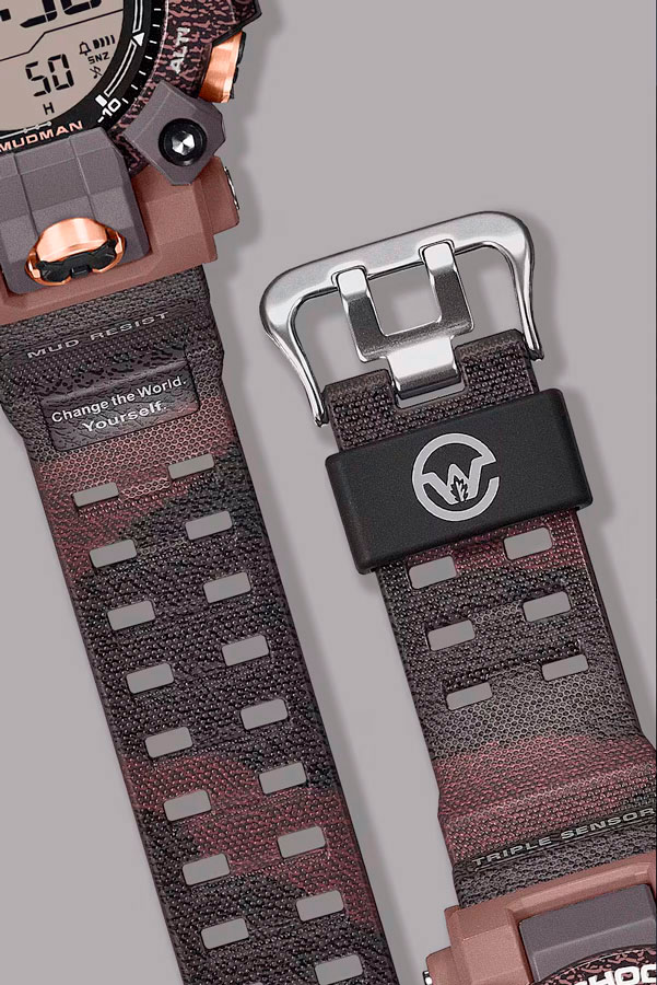 Надпись Change the World Yourself и логотип Earthwatch на ремешке GW-9502KJ-8