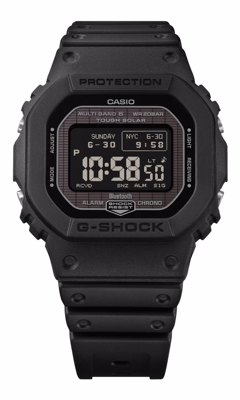 Casio G-Shock GW-BX5600-1A1JF: чёрный Square с хорошо читаемым MIP-дисплеем