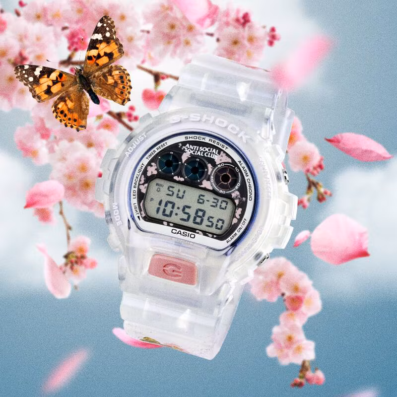 G-Shock DW-6900 × Anti Social Social Club: прозрачный корпус и бабочки на ремешке