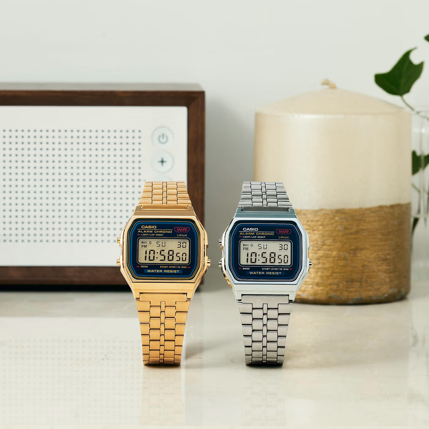 Casio A159WGEA-1 и A159W-N1 рядом