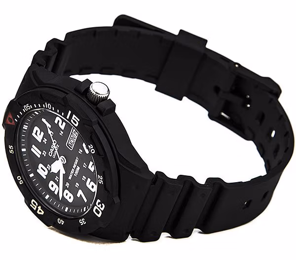 Casio MRW-200H-1BV, вид под углом