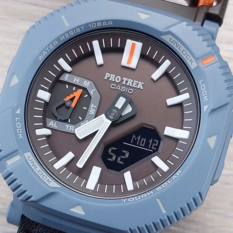 Casio PRJ-B001B-2E