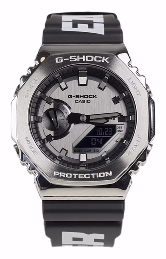 Casio GM-2100-Moncler