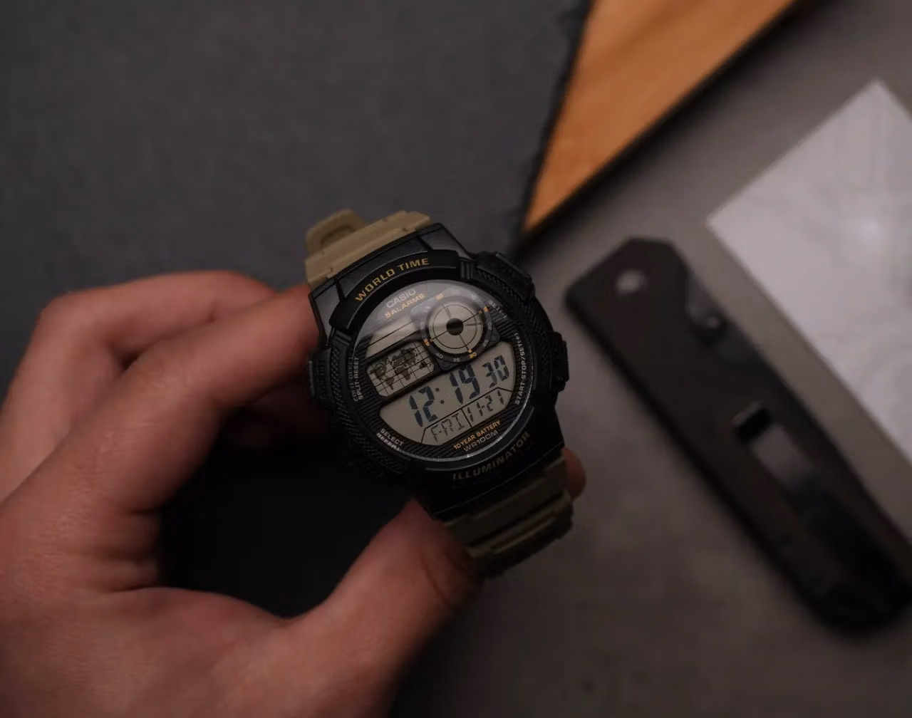 Casio AE-1000W-5A