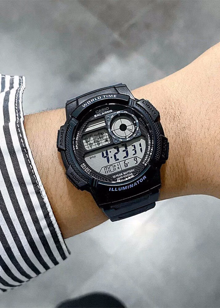 Casio AE-1000W-8A