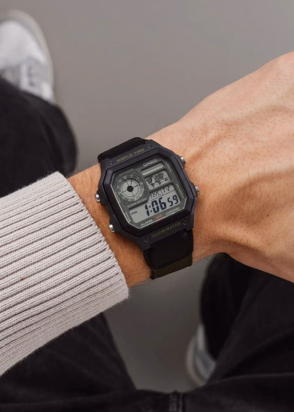 Casio AE-1200WHUB-3AV