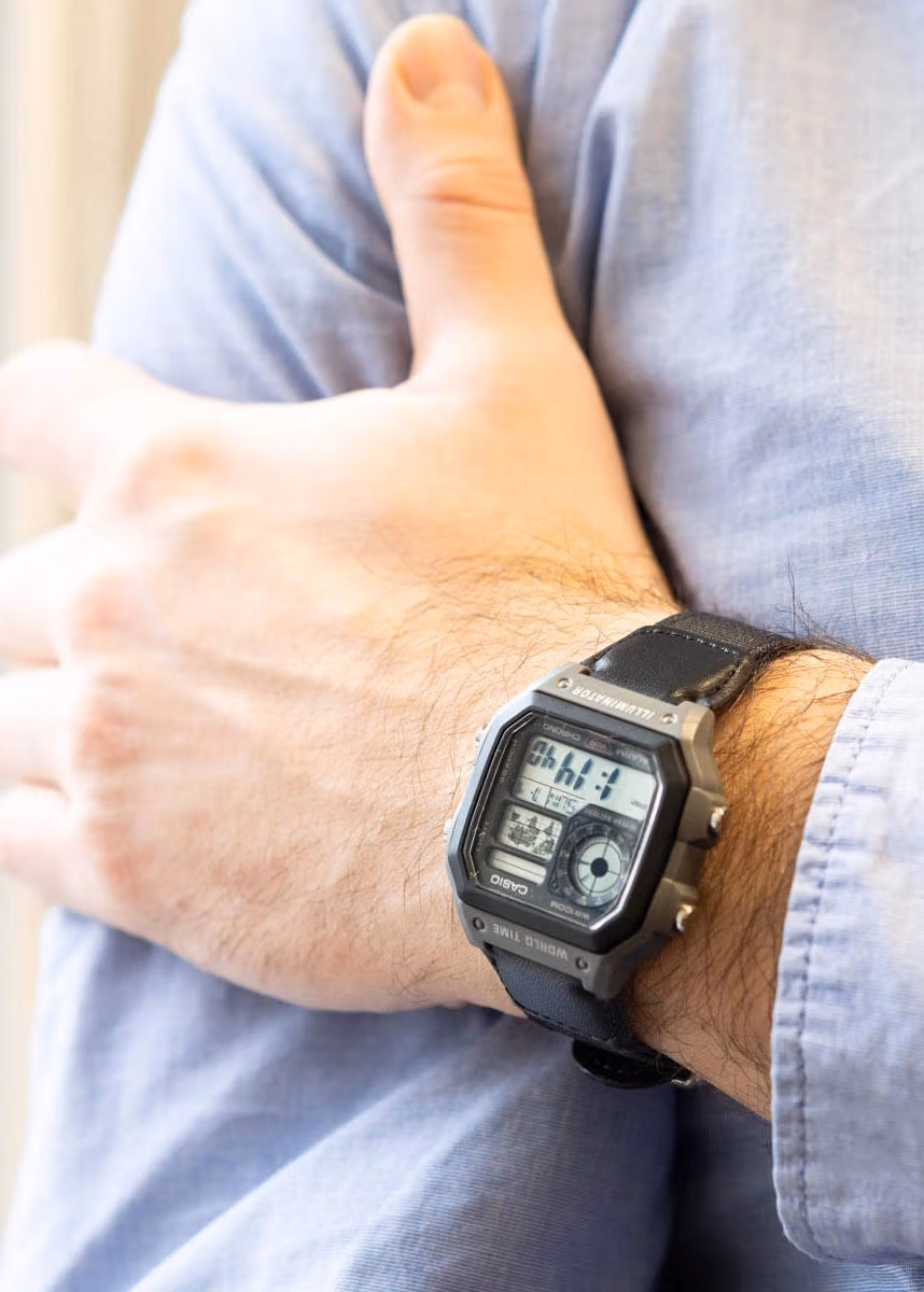 Casio AE-1200WHUB-8AV