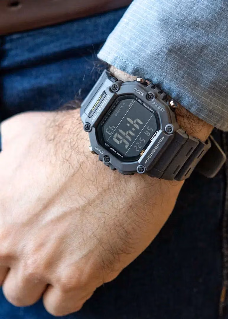 Casio AE-1600H-8BV
