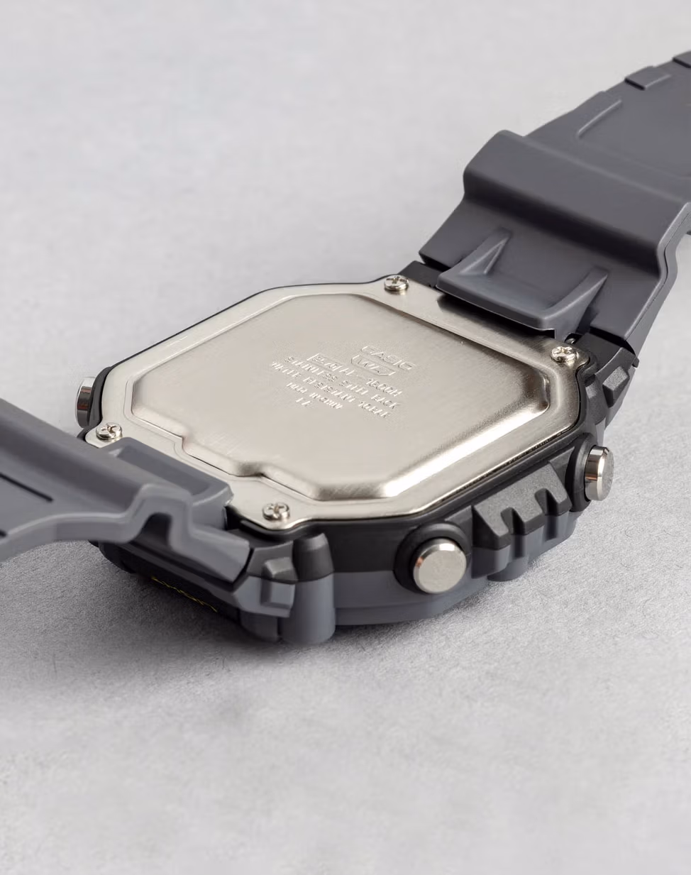 Casio AE-1600H-8BV