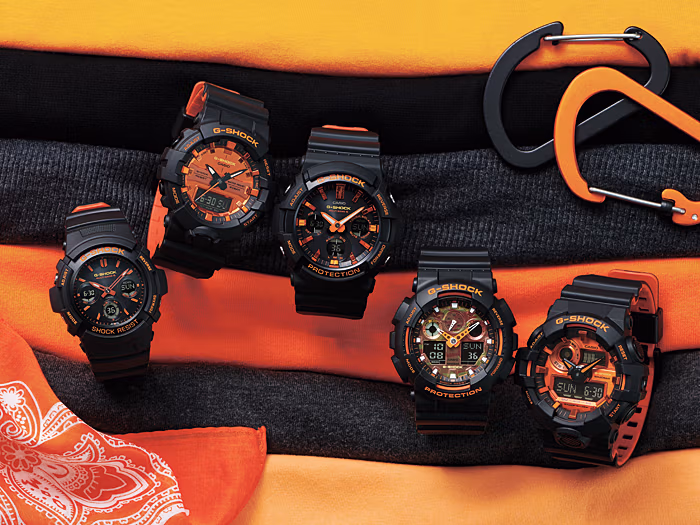 Casio AWG-M100SBR-1A