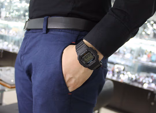 Casio DW-5600E-1