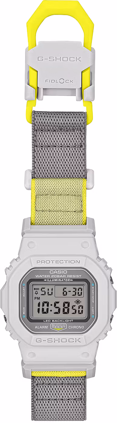 Casio DW-5600MNC-7A8-Propaganda