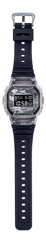 Casio DW-5600SKC-1