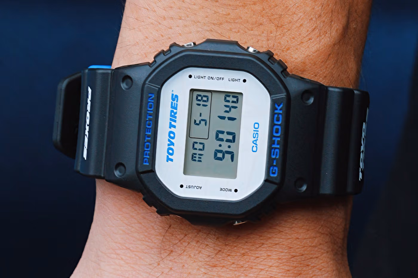 Casio DW-5600TT25-1