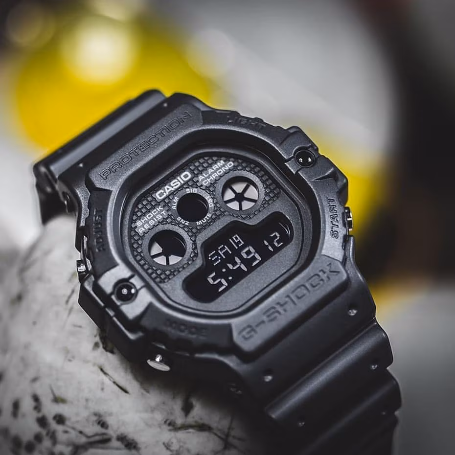 Casio DW-5900-WIKI-6