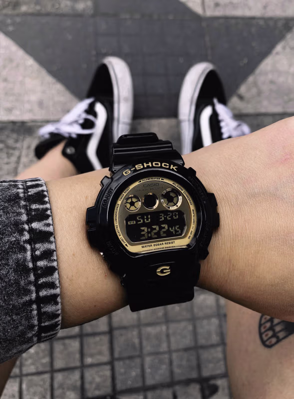 Casio DW-6900CB-1