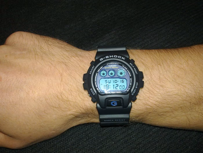Casio DW-6900E-1