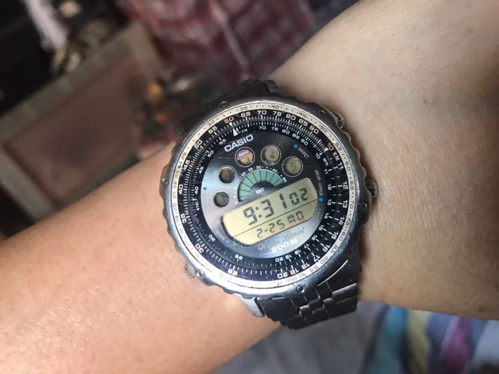 Casio DW-7000