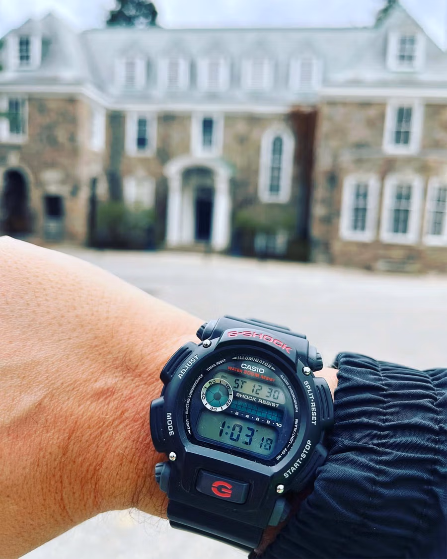 Casio DW-9052-1V