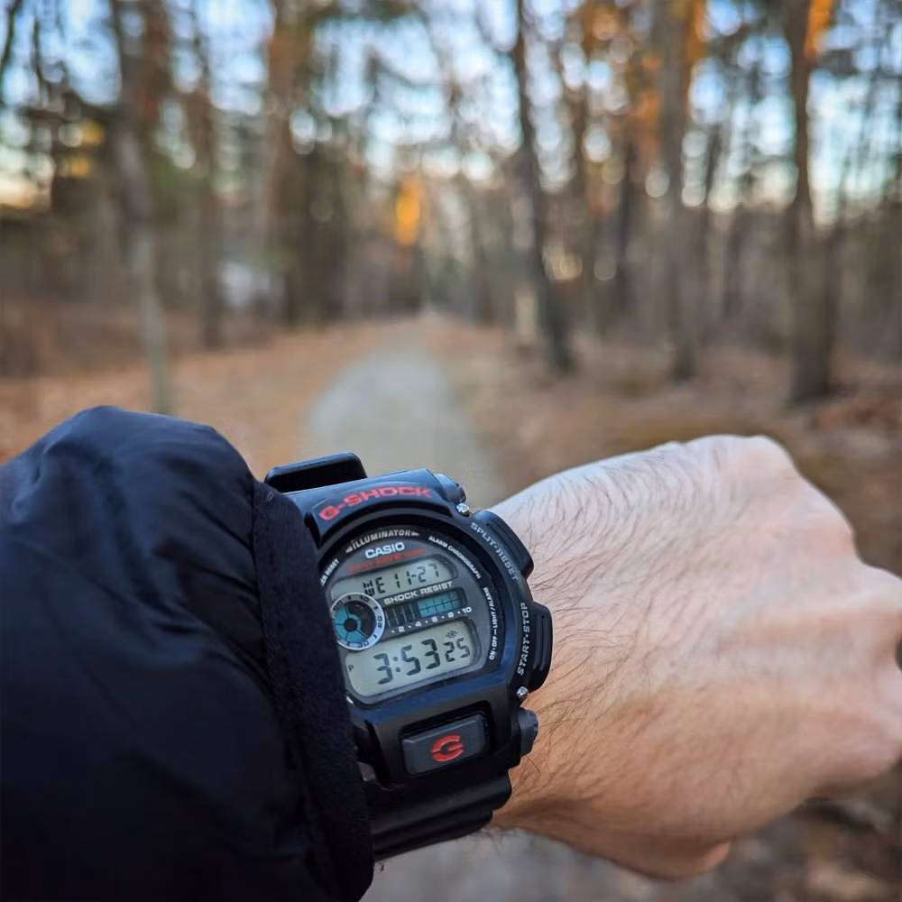 Casio DW-9052-1V