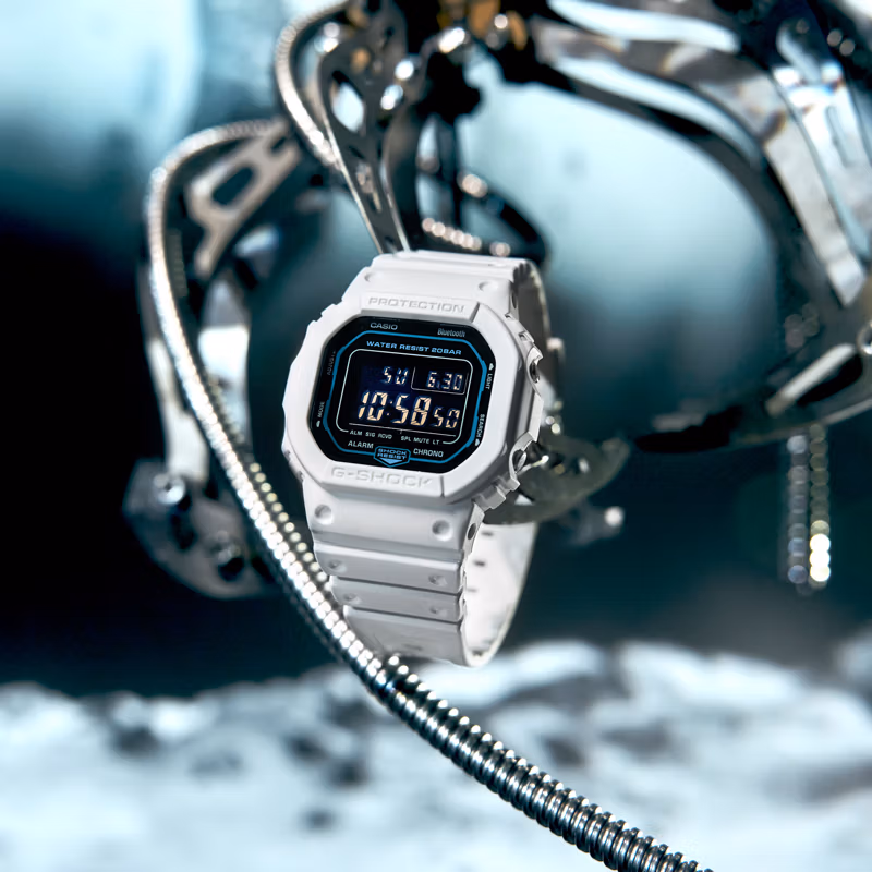 Casio DW-B5600SF-7
