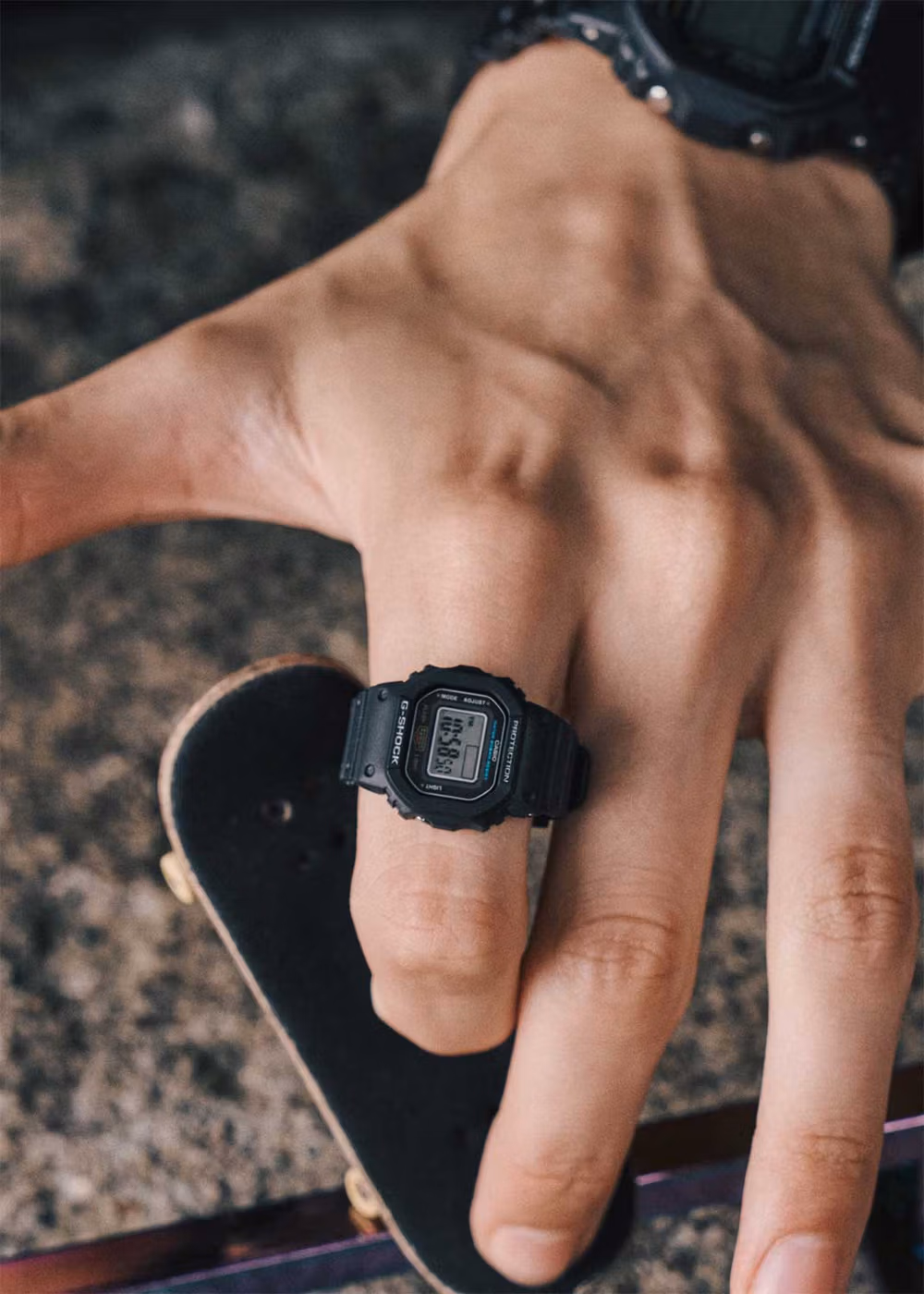 Casio DWN-5600-1