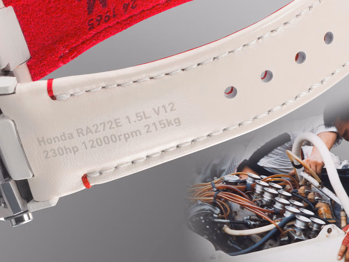 Casio ECB-2300HR-1A