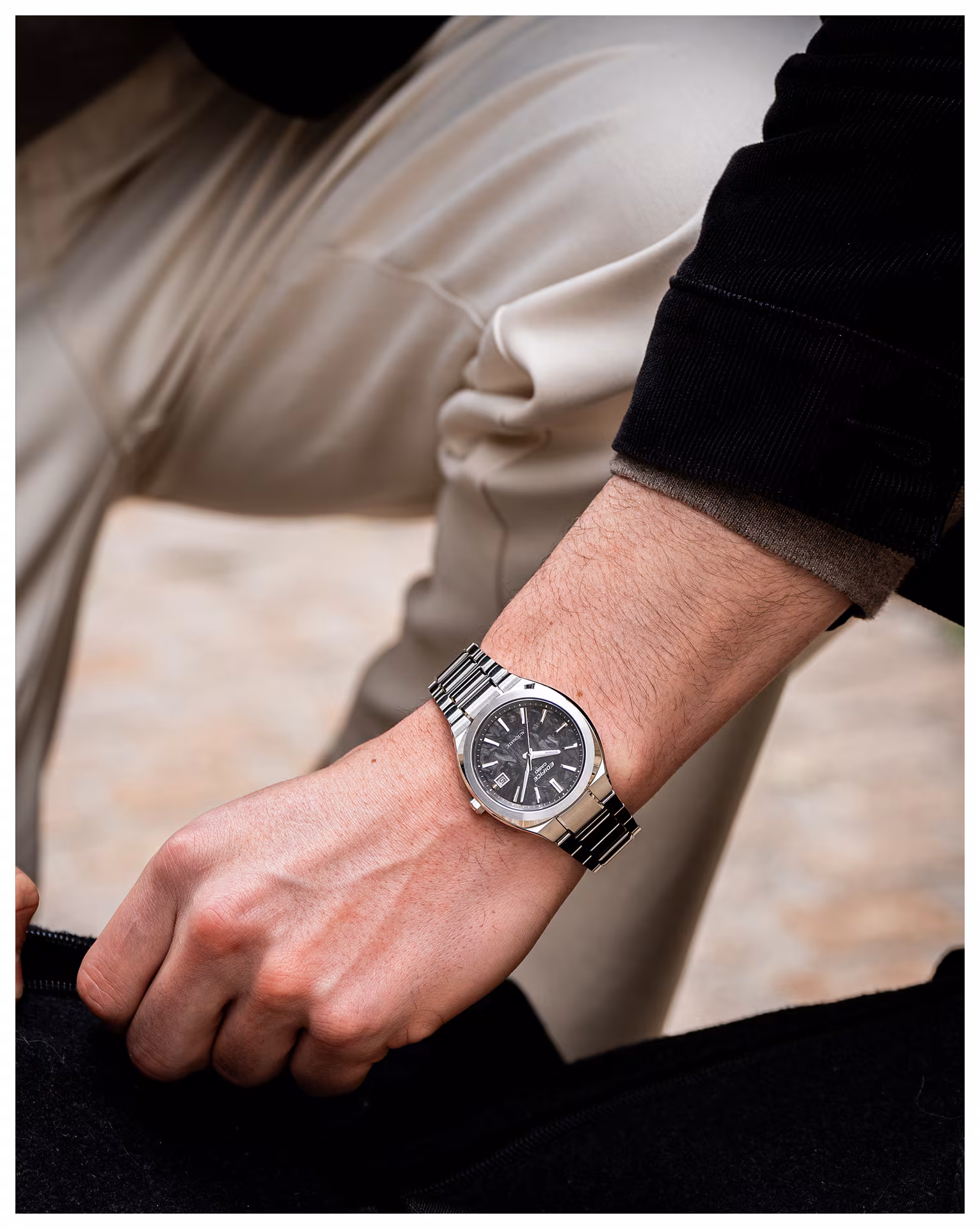 Casio EFK-200CD-1A на запястье