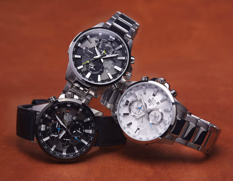 Casio EFR-303L-1A