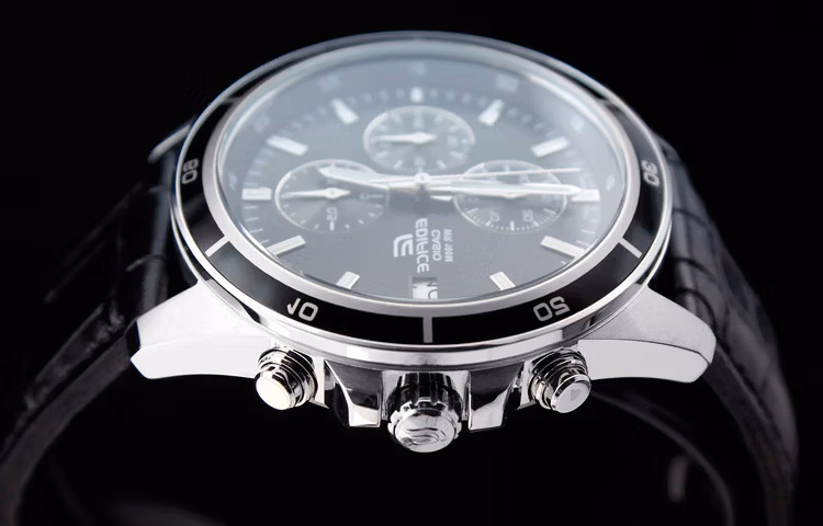 Casio EFR-526L-1A