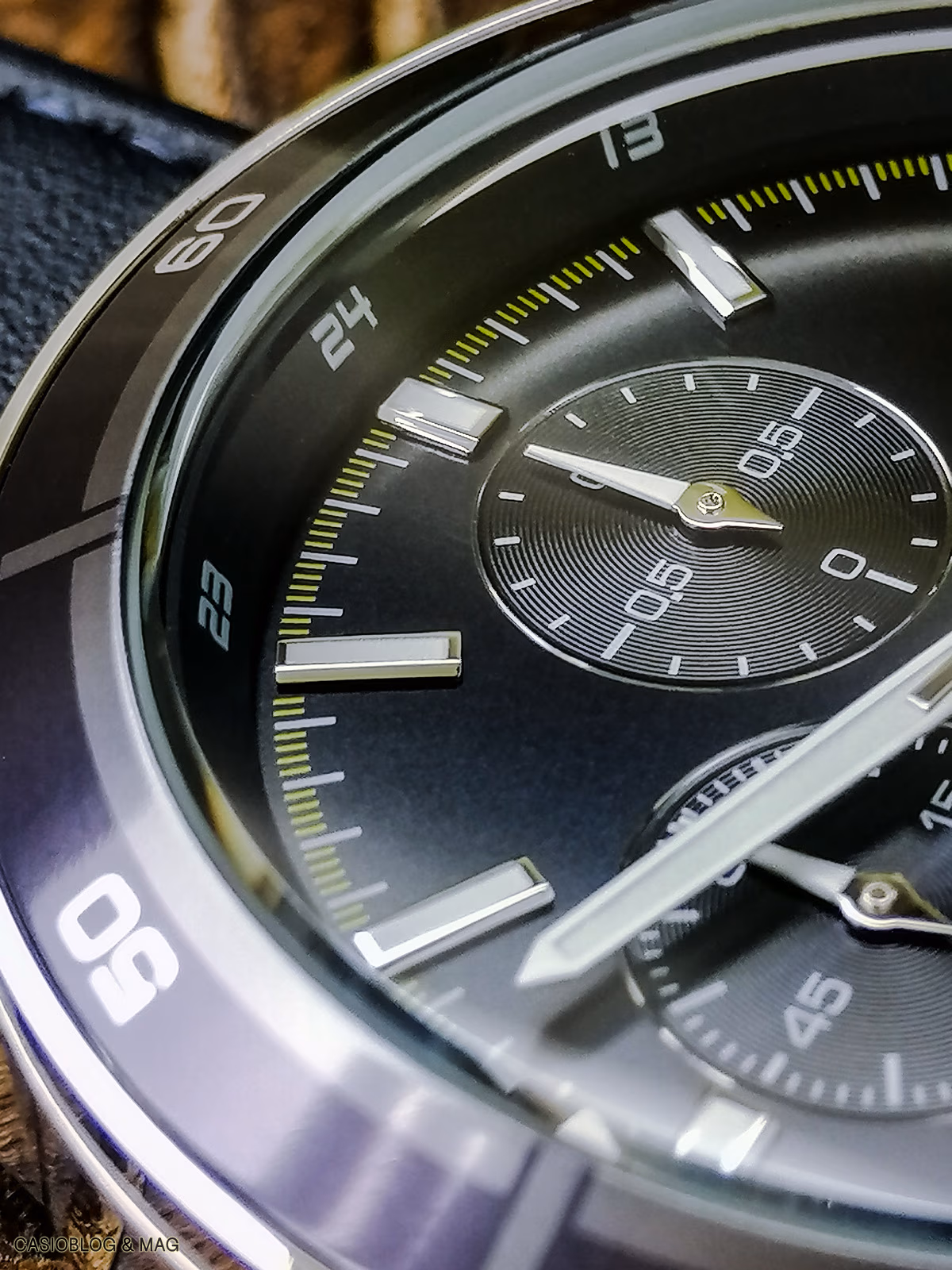 Casio EFR-526L-2CVU00009