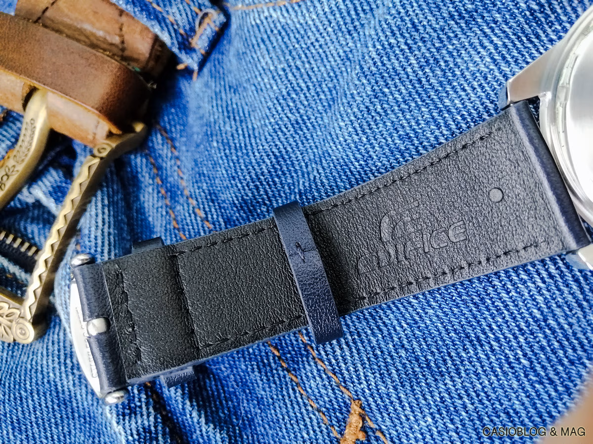Casio EFR-526L-2CVU00021