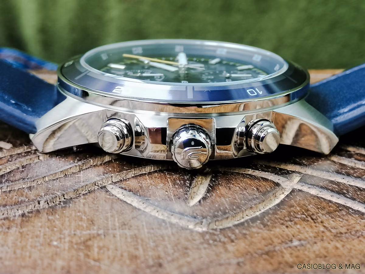 Casio EFR-526L-2CVU00024