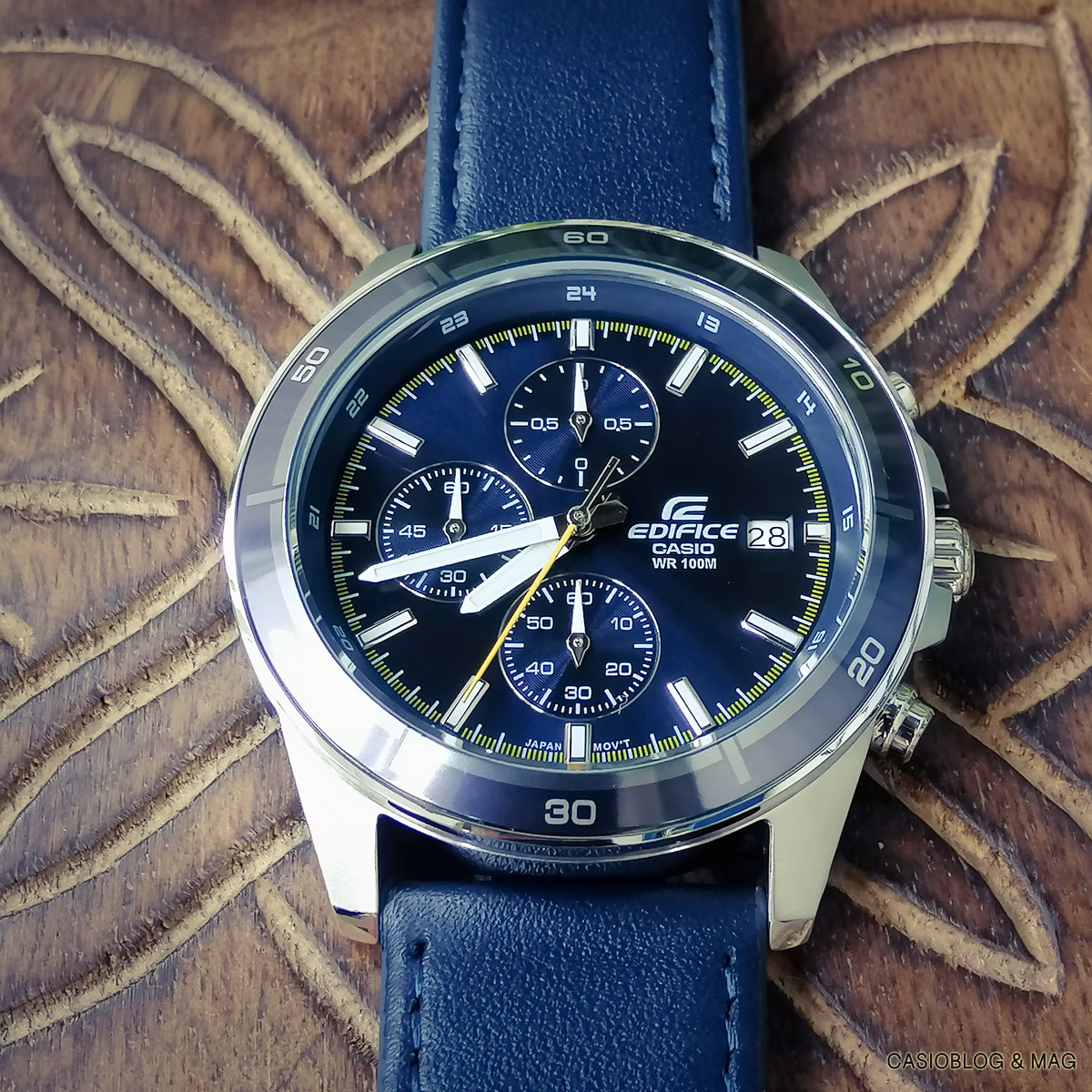 Casio EFR-526L-2CVU00036