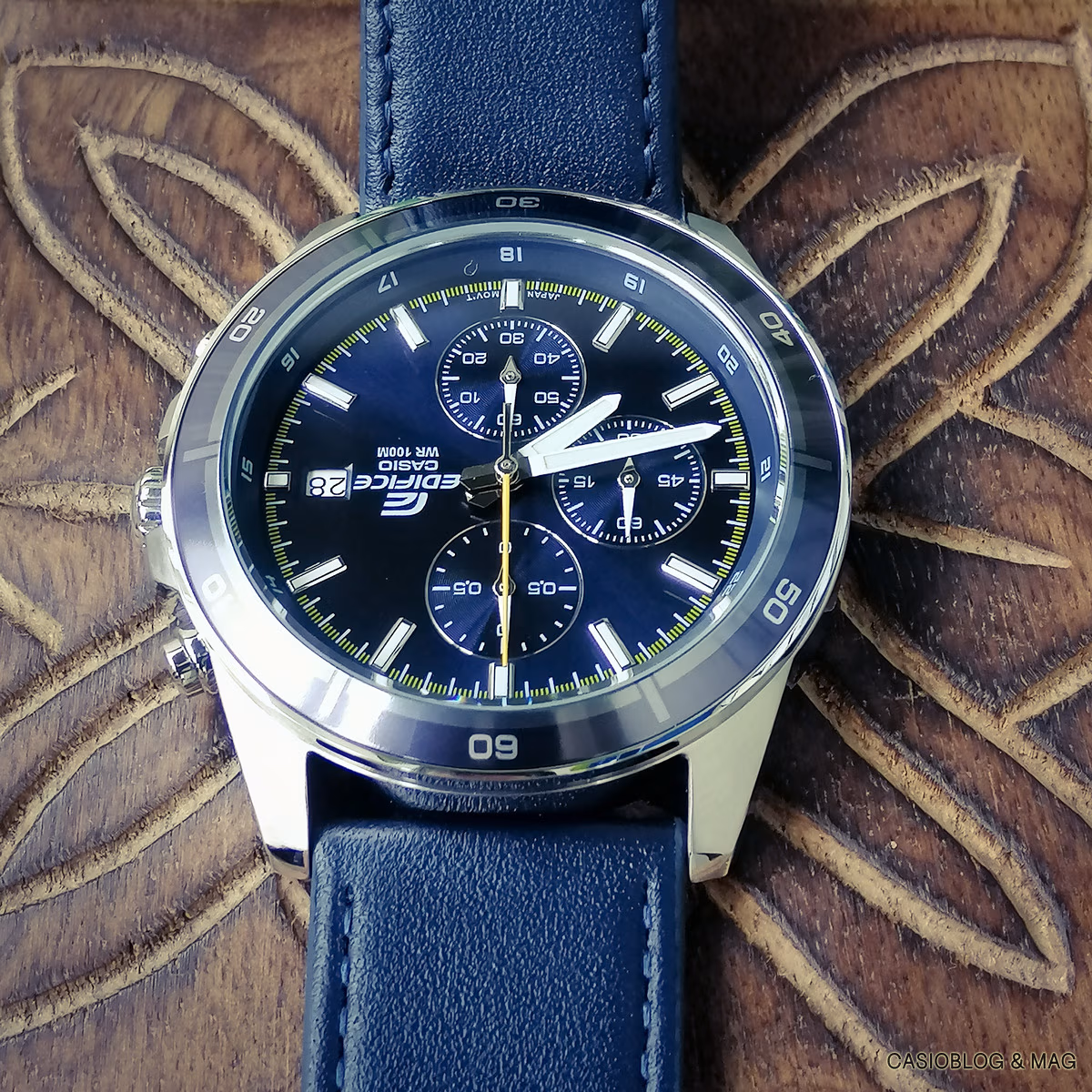 Casio EFR-526L-2CVU00040