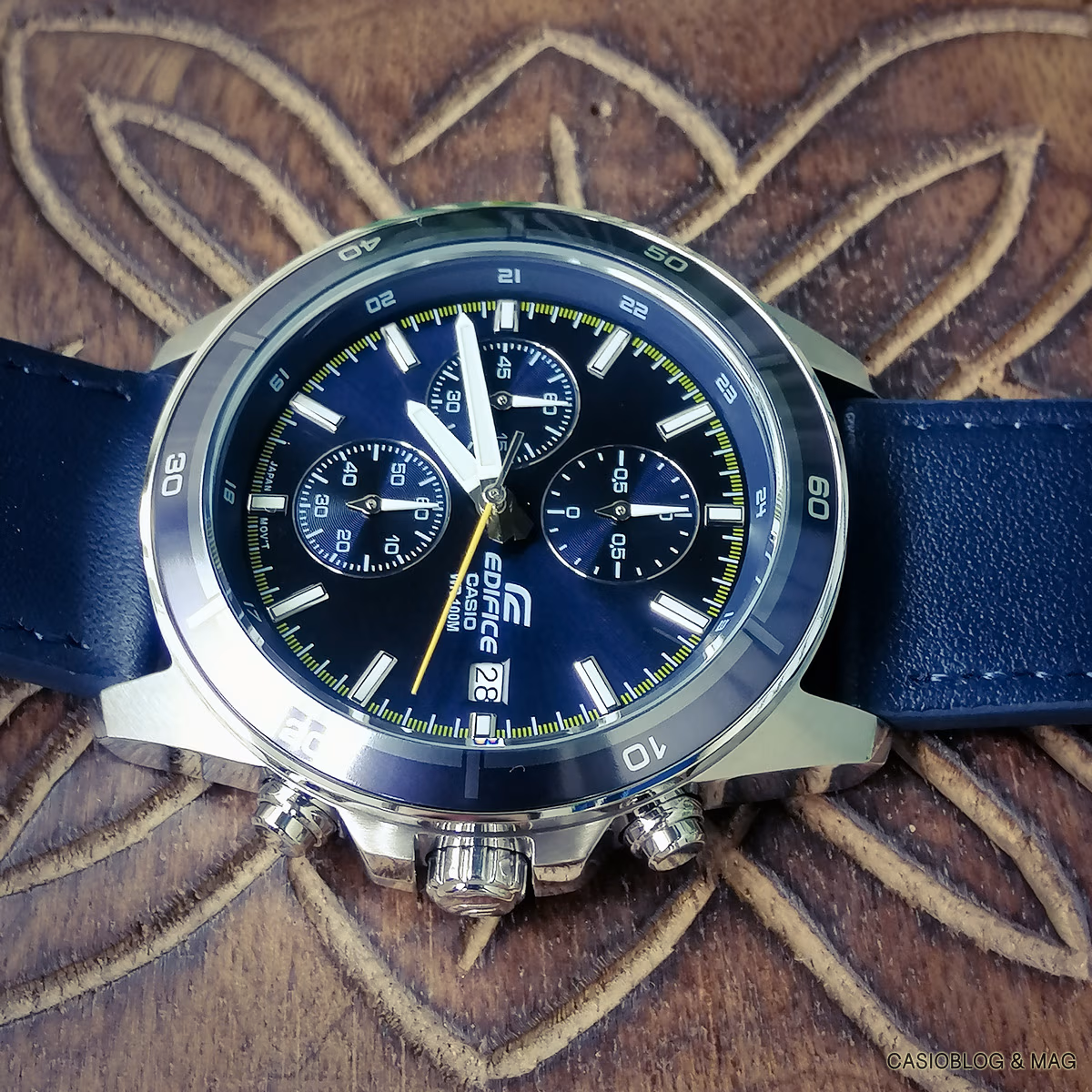 Casio EFR-526L-2CVU00042