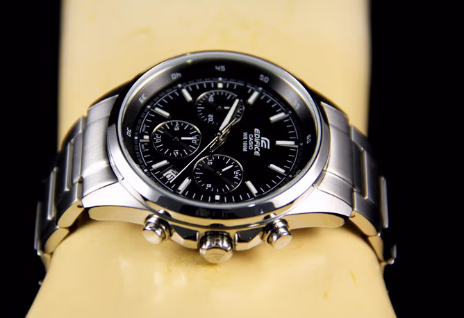 Casio EFR-527D-1A
