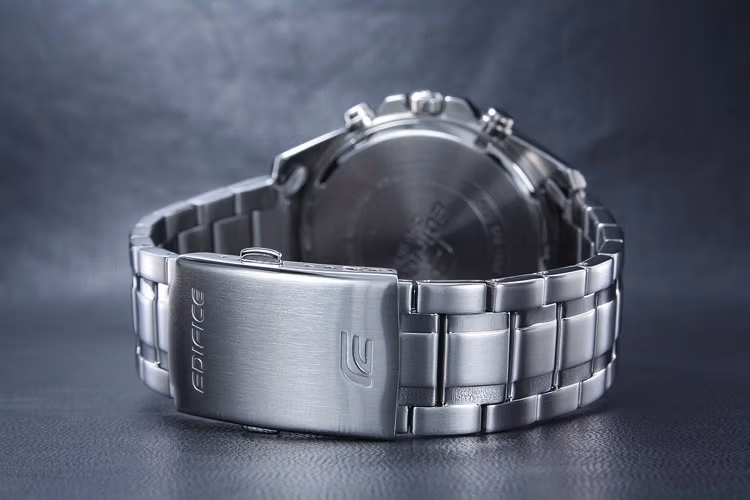 Casio EFR-552D-1A2