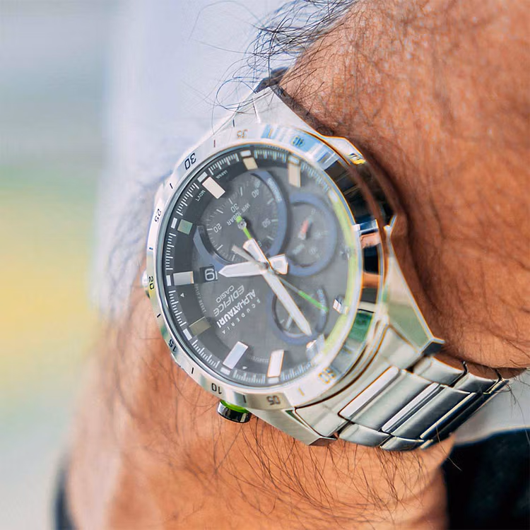 Casio EFR-571AT-1A