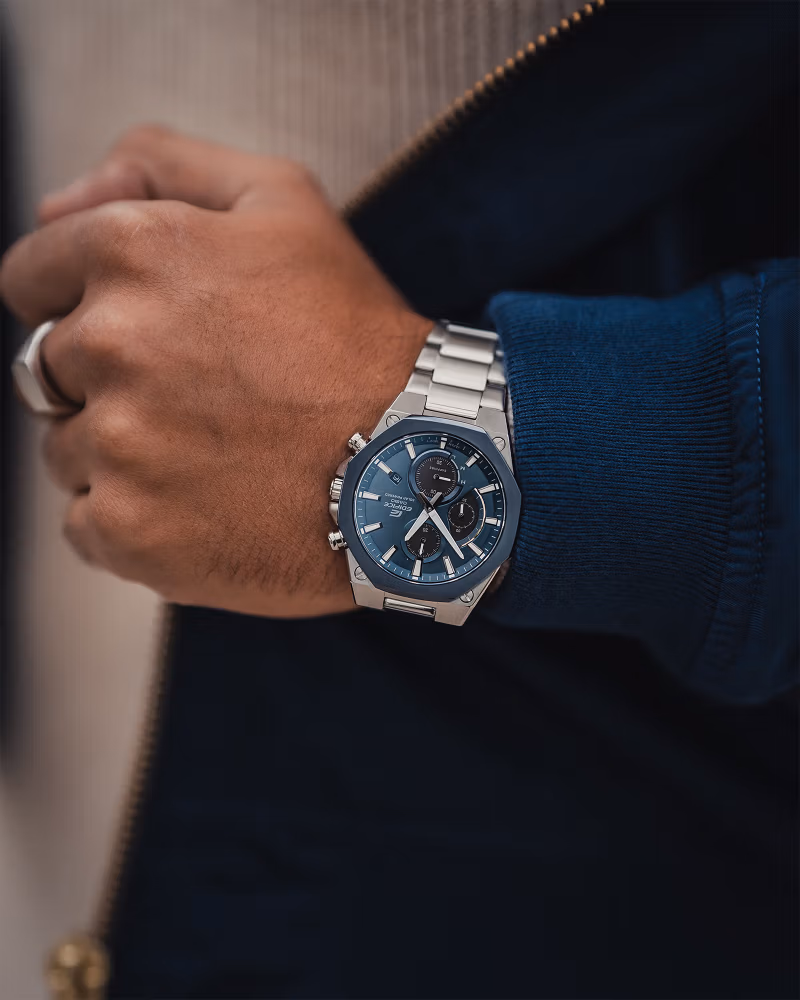 Casio EFS-S570YDB-2A