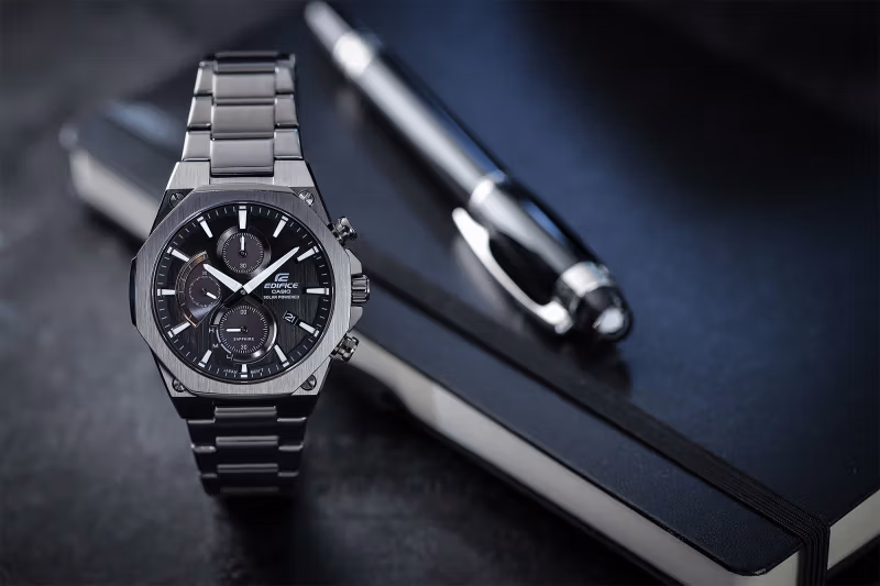 Casio EFS-S570YDC-1A
