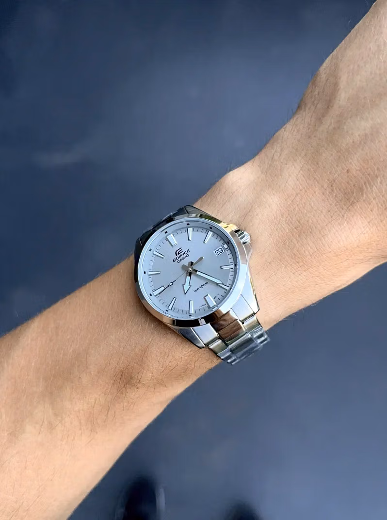 Casio EFV-100D-8A