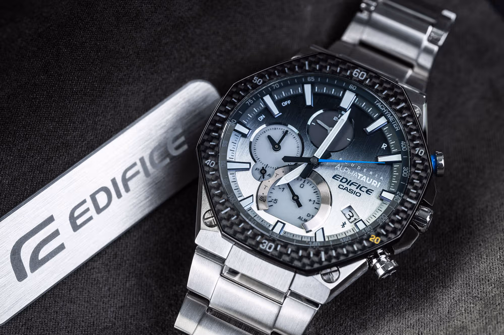 Casio EQB-1100AT-2A