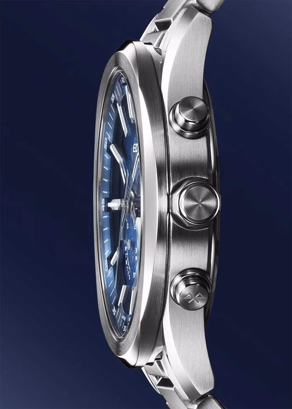 Casio EQB-1300D-2A