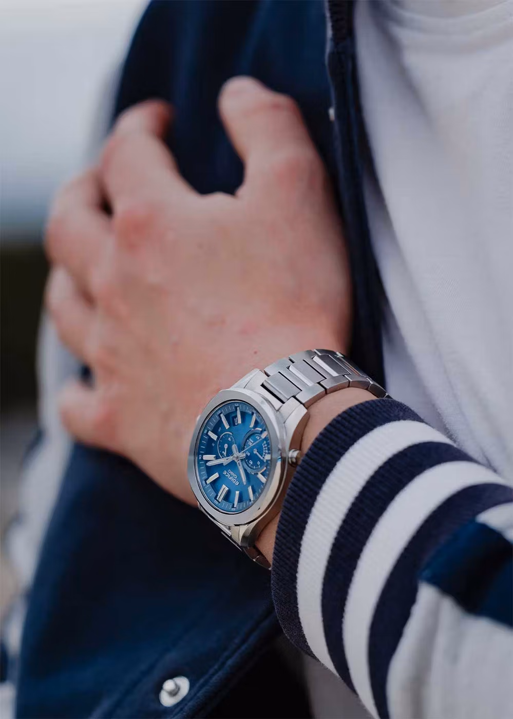 Casio EQB-1300D-2A