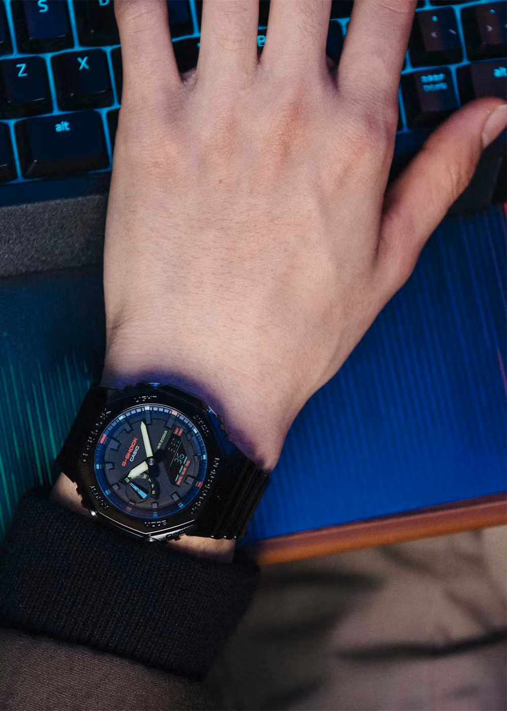 Casio GA-2100RGB-1A