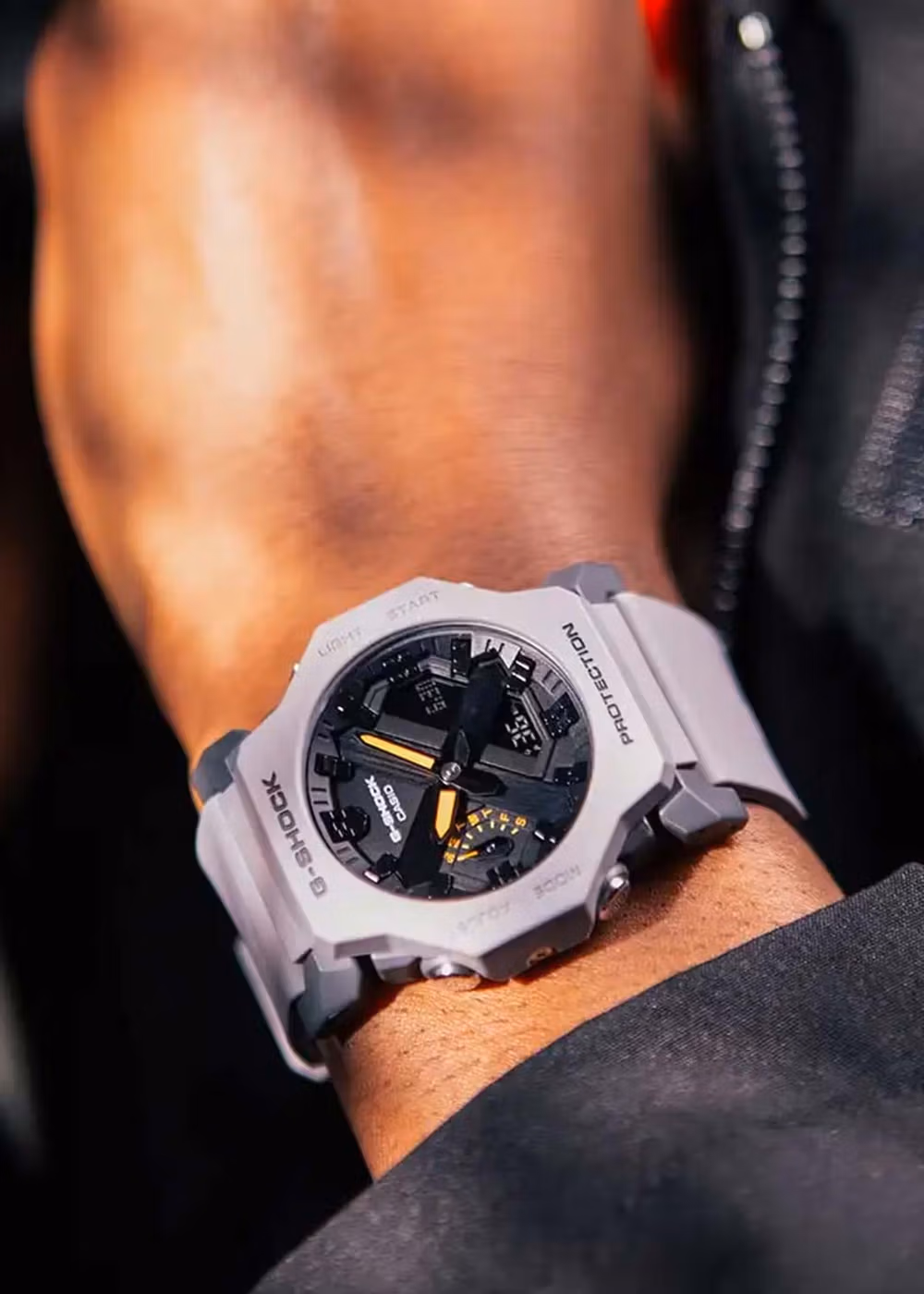 Casio GA-2300-8A