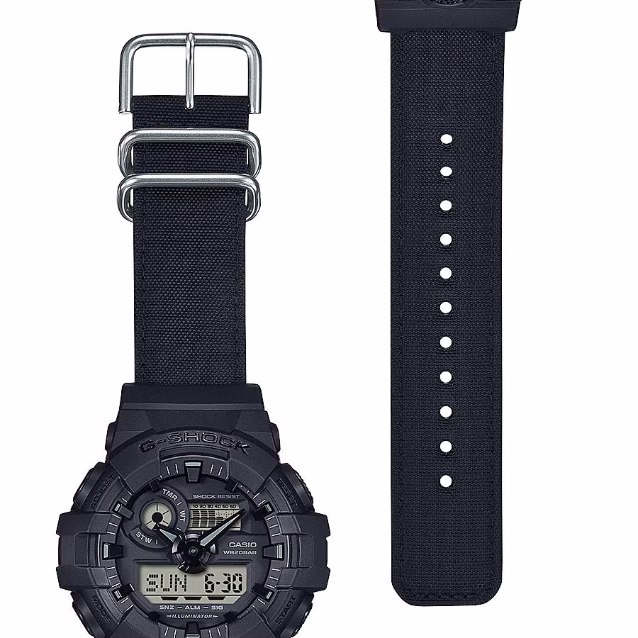 Casio GA-700BCE-1AJF-6